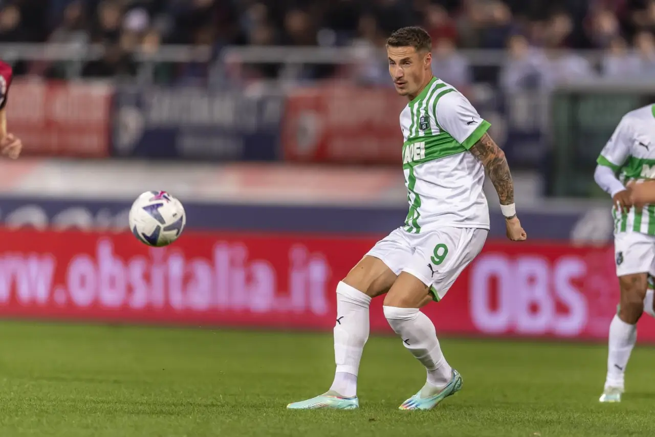 Сассуоло бир дақиқада Удинезедан устун келиб, ғалаба қозонди