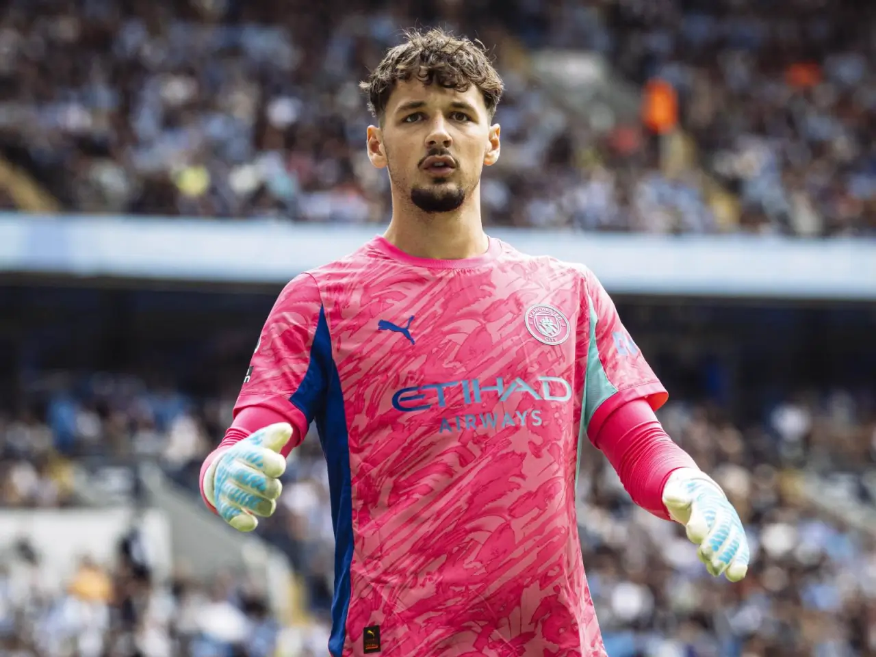 Aston Villa Martines o'rniga Manchester City darvozabonini ko'zlamoqda