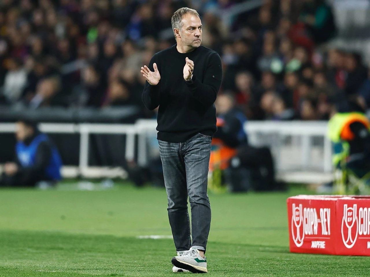 Flik Barselona maglubiyatida hakamni ayblamaslik sababini aytdi