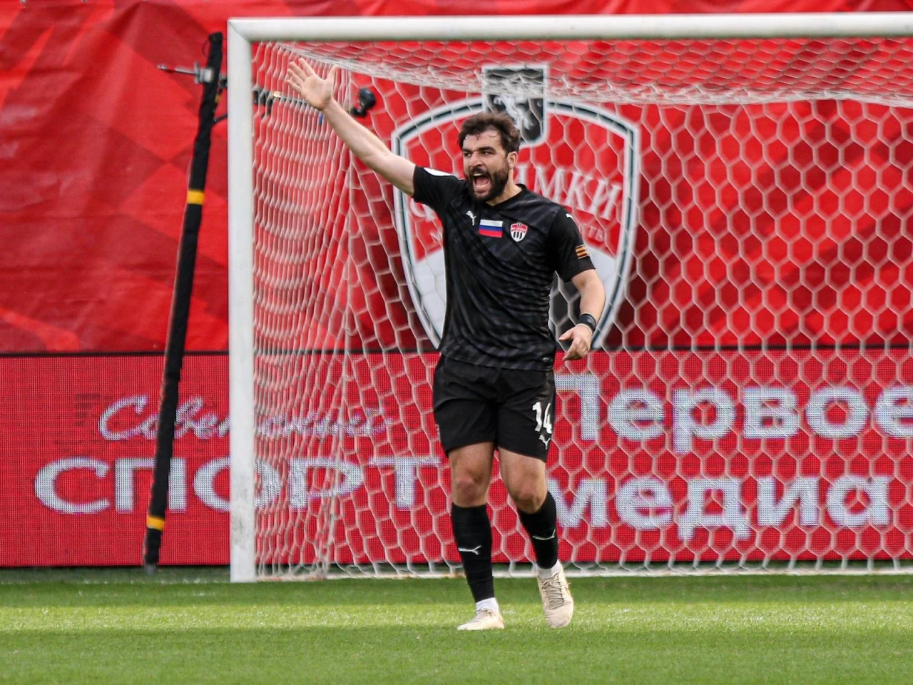 Jikiya maosh kechikishi sabab klubini o'zgartirishi mumkin