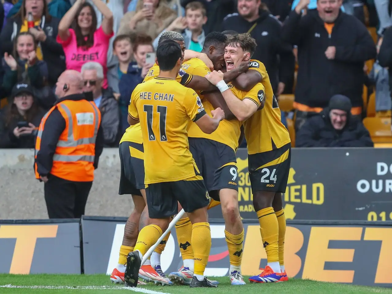 Vulverhempton himoyachisi birinchi golini fantastika deb atadi