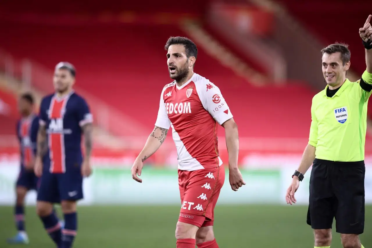 Fabregas Komo Milan bilan o'yinda hammasini yaxshi qildi