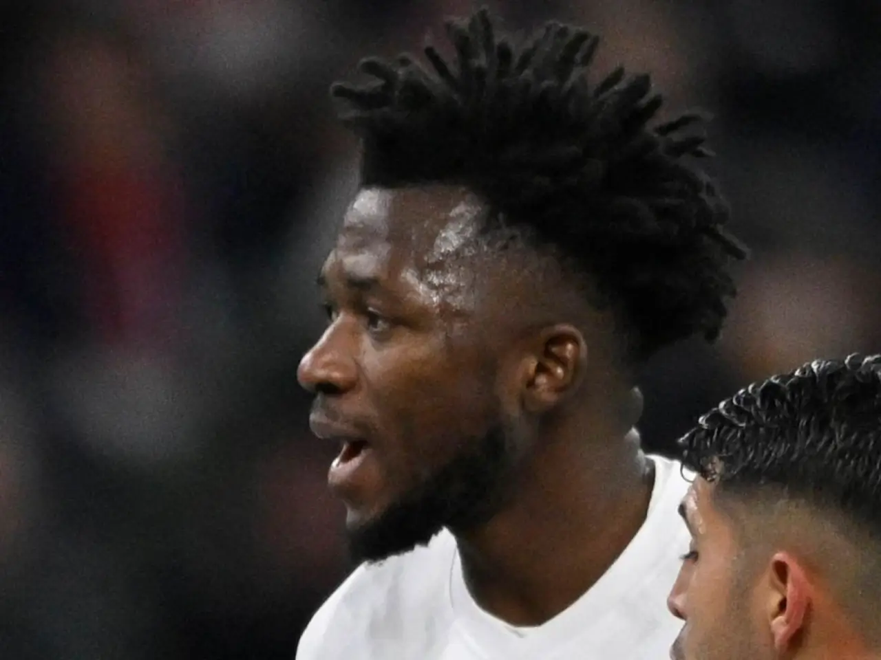 Тапсоба учун «Ливерпуль», «Манчестер Юнайтед» ва ПСЖ курашмоқда