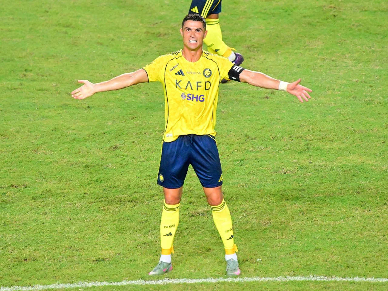 Криштиану Роналду беш сўз билан мотивация берди