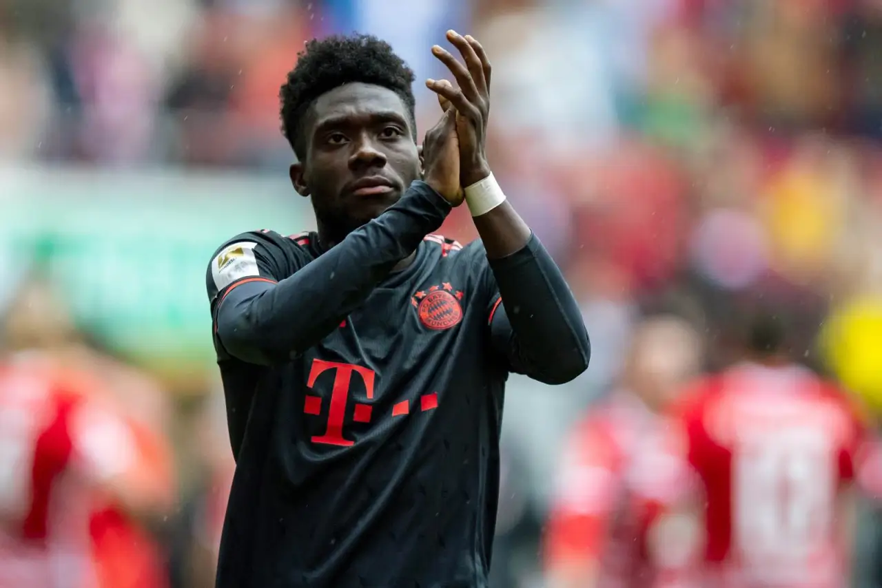 «Бавария» Альфонсо Дэвис жароҳати тафсилотларини маълум қилди