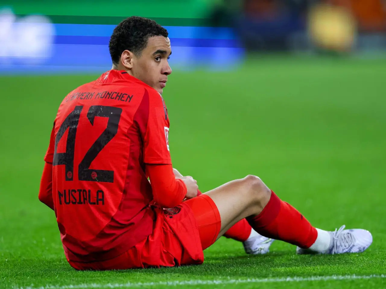 Musiala Bundesligadagi 100-g'alabasini rasmiylashtirdi