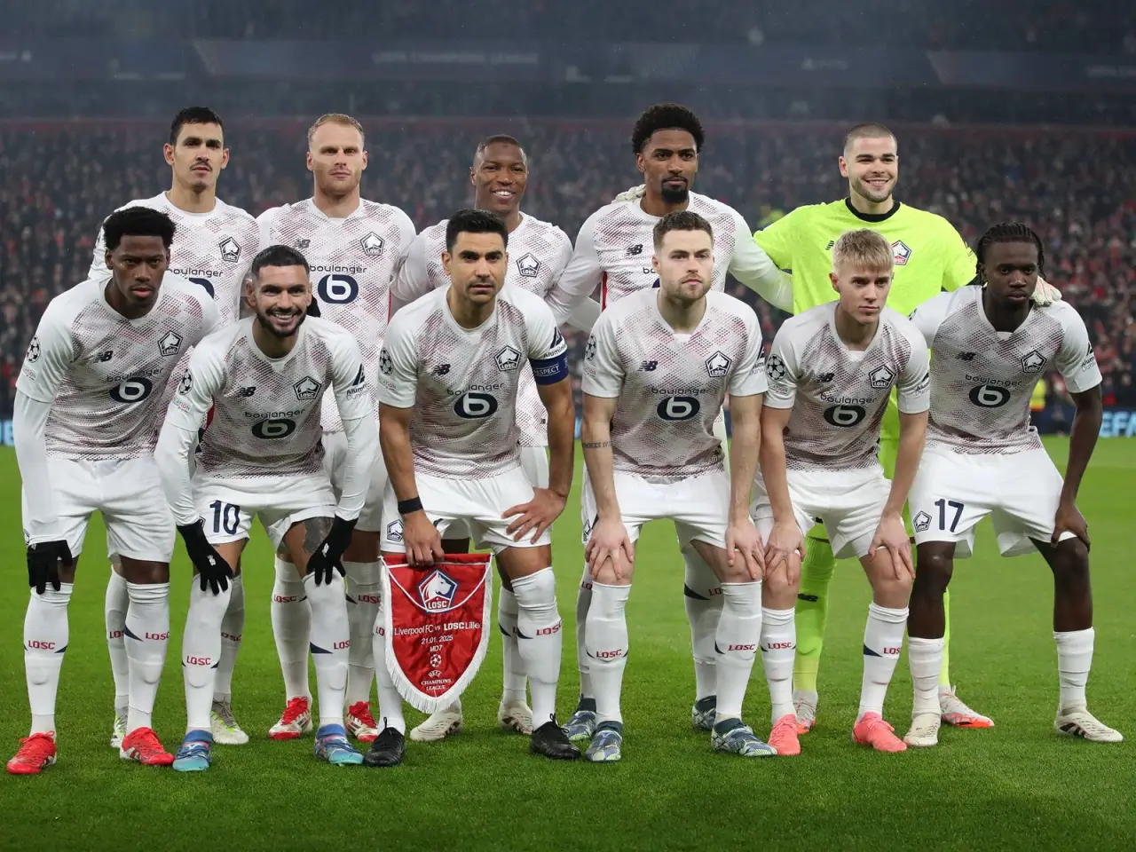 Lill va Nant safarda va uyda g'alaba qozondi