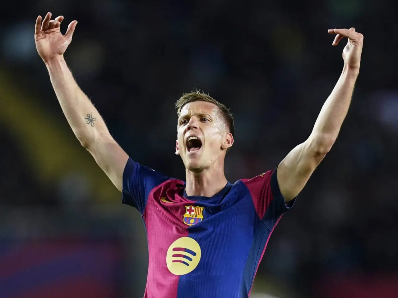 Dani Olmo Barselonadagi eng kam baholangan futbolchini aytdi