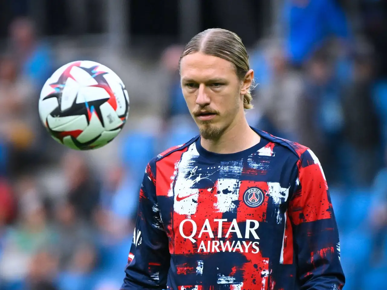 Fransiya terma jamoasining sobiq hujumchisi Safonovni maqtab chiqdi