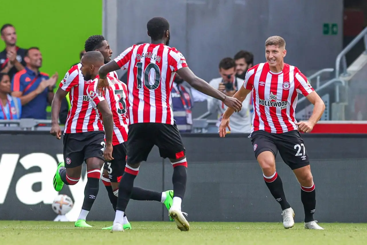 Brentford bosh murabbiy Endryus bilan 2032 yilgacha kelishdi
