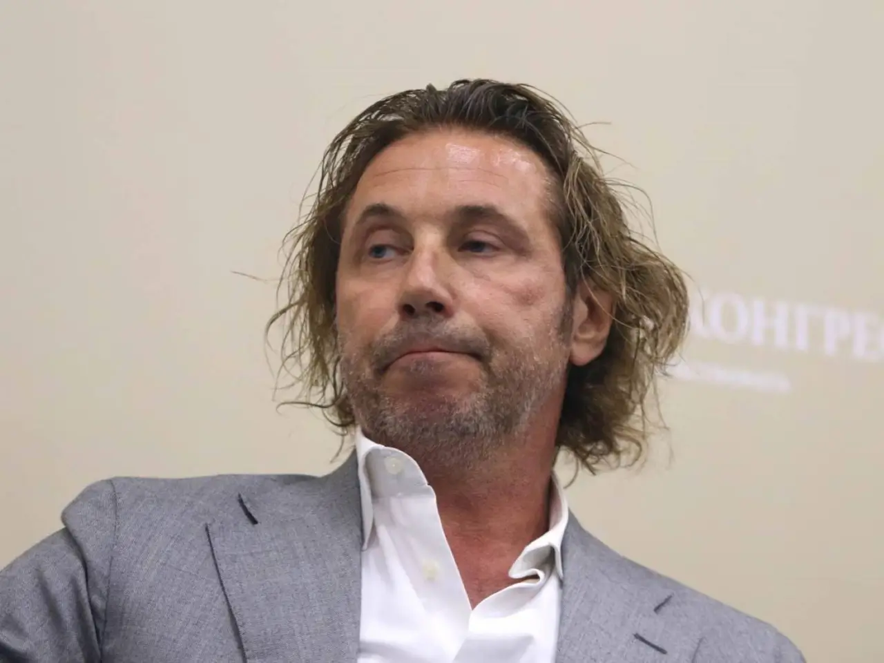 Мостовой Сафонов ҳақида хулоса қилиш қийинлигини айтди