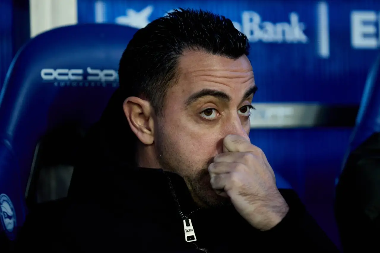 Xavi klub saylovida Laportaga qarshi pozitsiya bildirdi