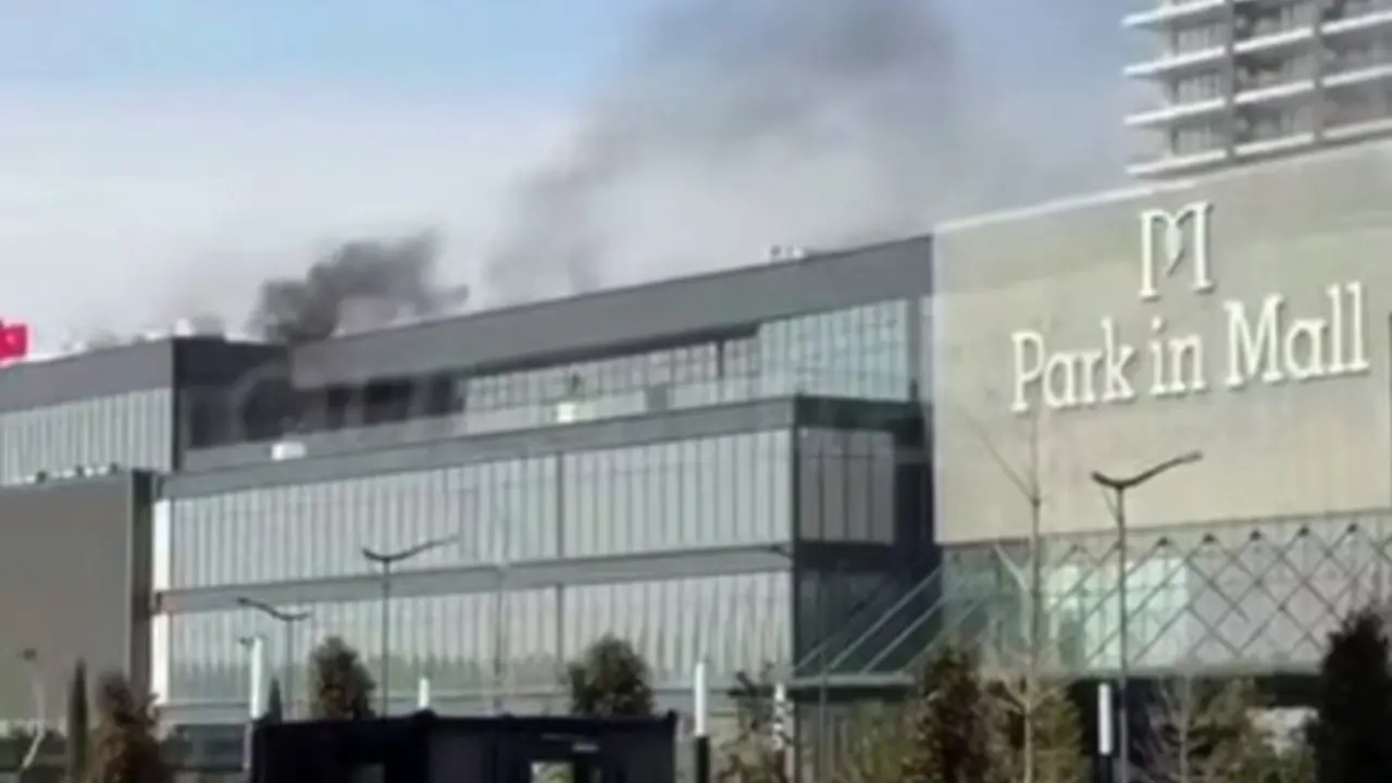 Park in Mall 3 qavatida yong‘in ro‘y berdi: hodisa sabablari aniqlanmoqda