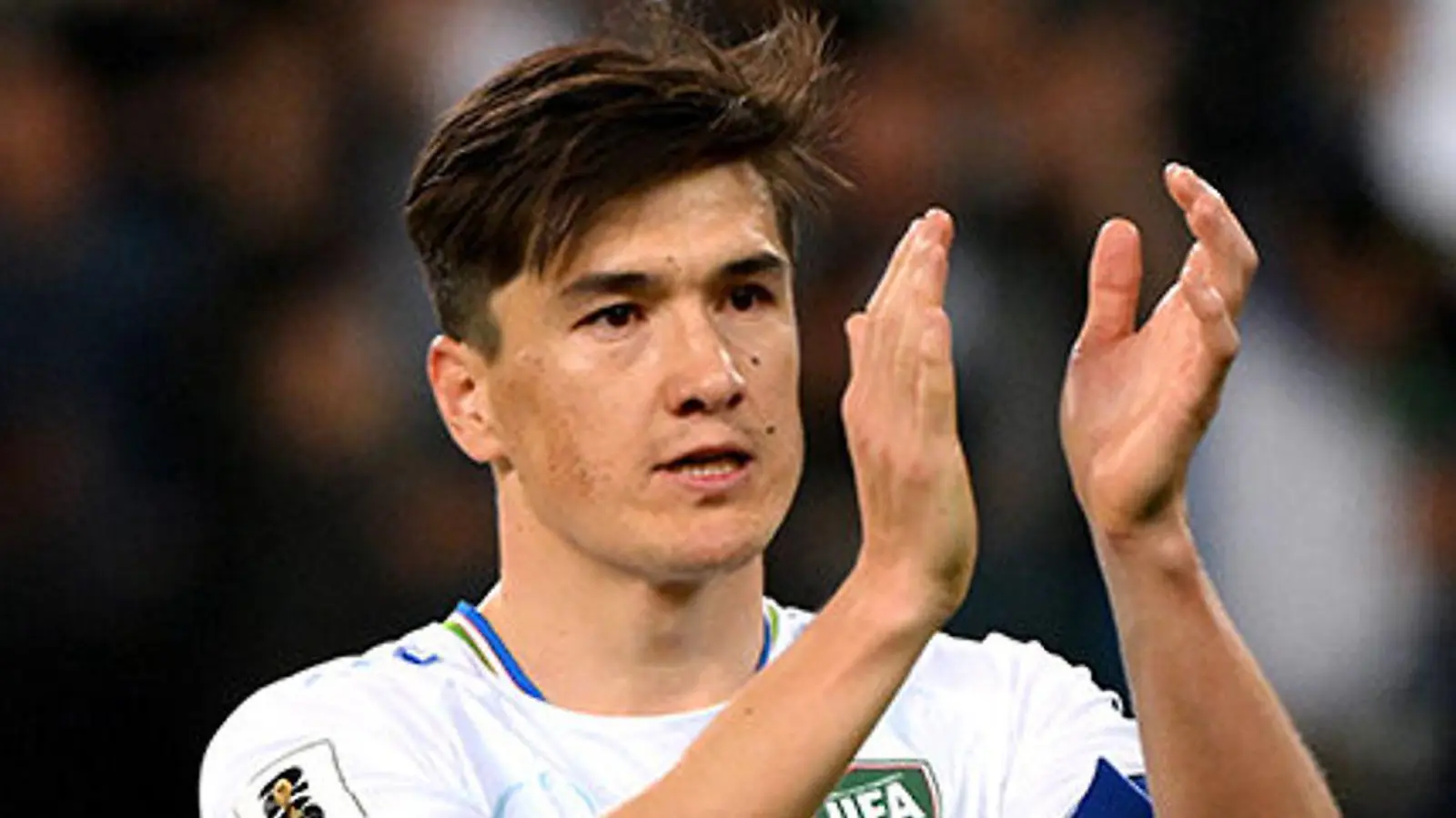 Eldor Shomurodov habla sobre las dificultades que ha vivido