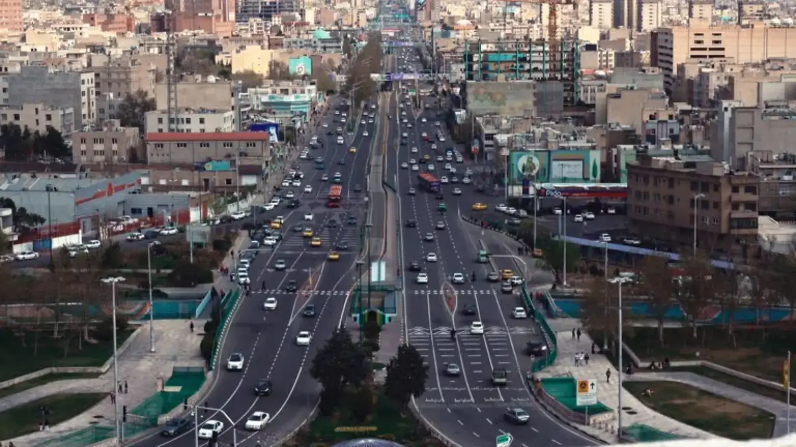 Tahran sokakları İsrail'in elinde: Hamaney nasıl takip edildi?