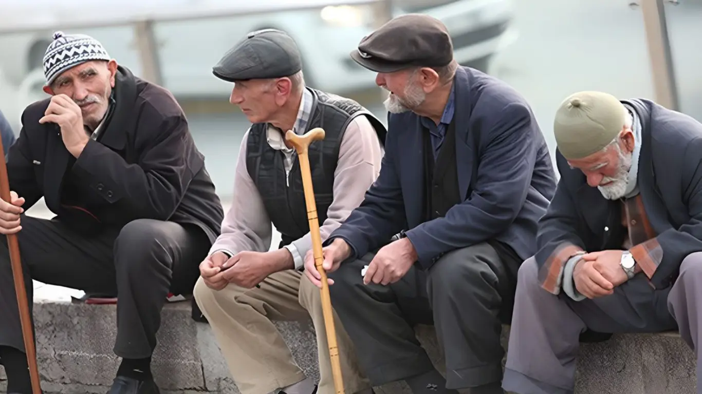 Түркия халқы тез қартайып барады: статистика алаңдаушылық тудырады