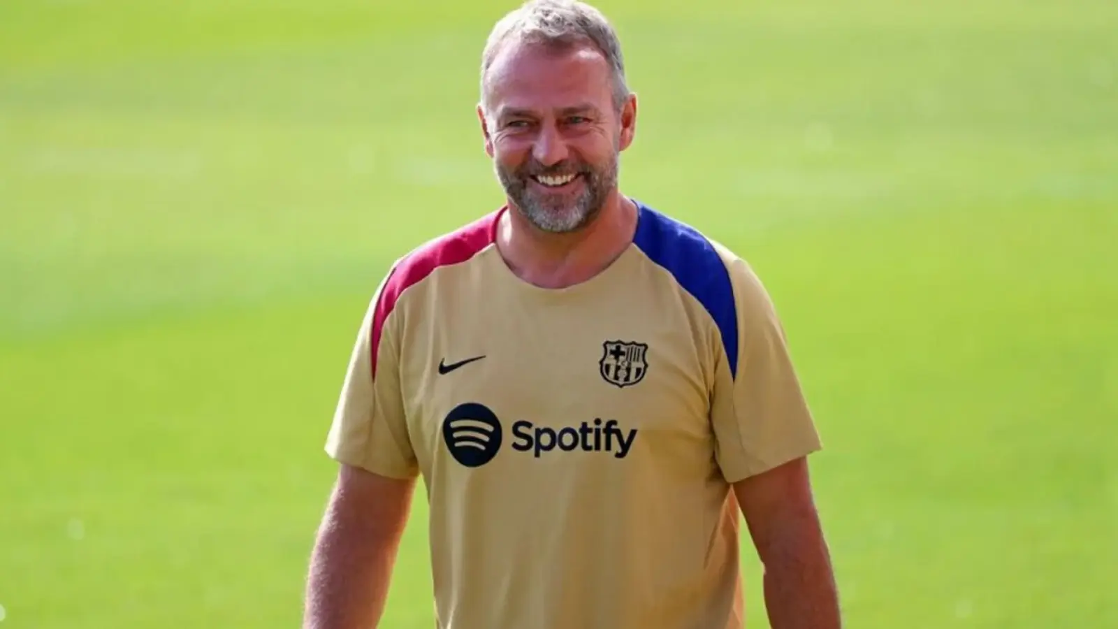 Фликнинг ажойиб натижалари уни ойнинг энг яхши мураббийига айлантирди