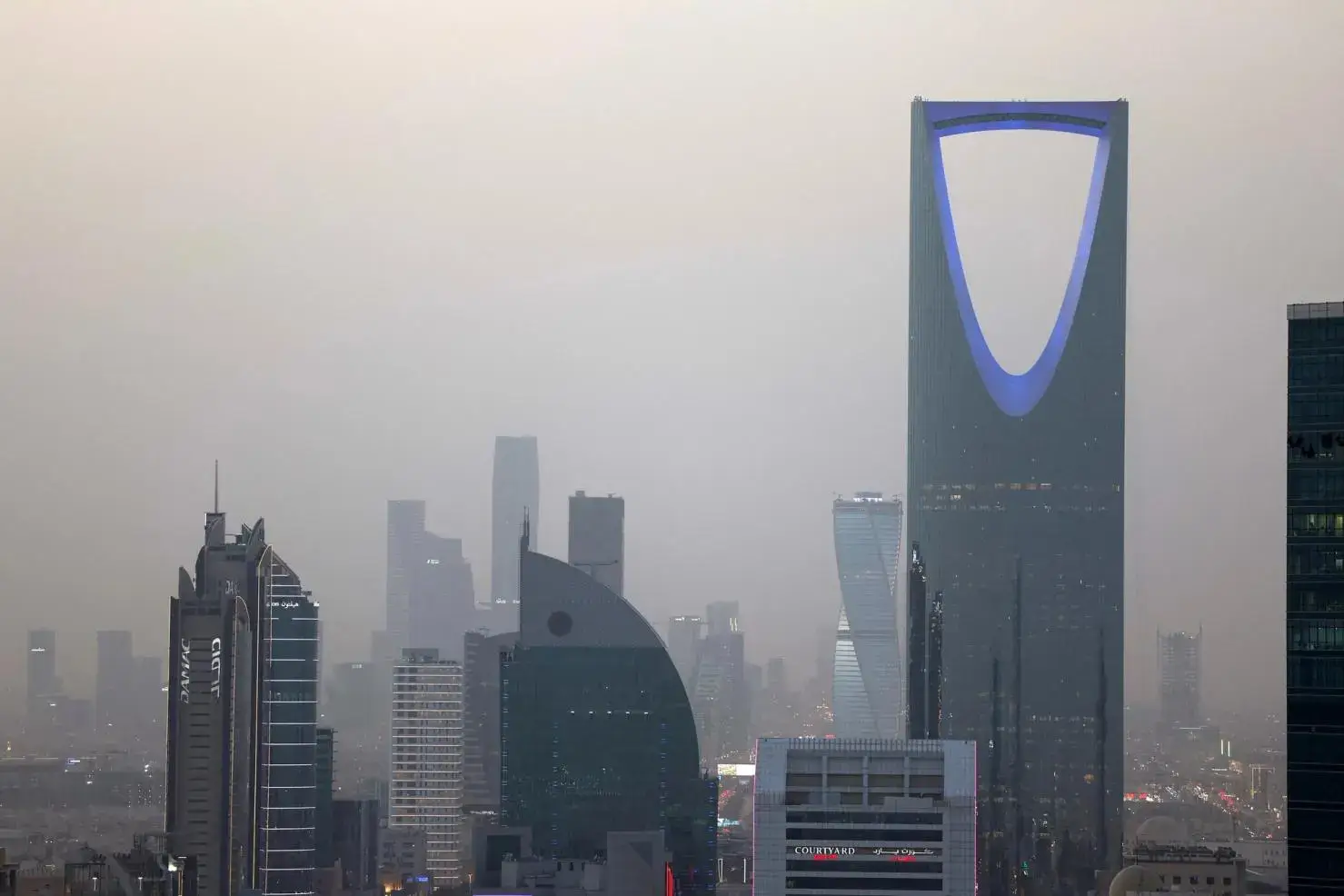 Европага парвоз нархи 350 минг долларга чиқди