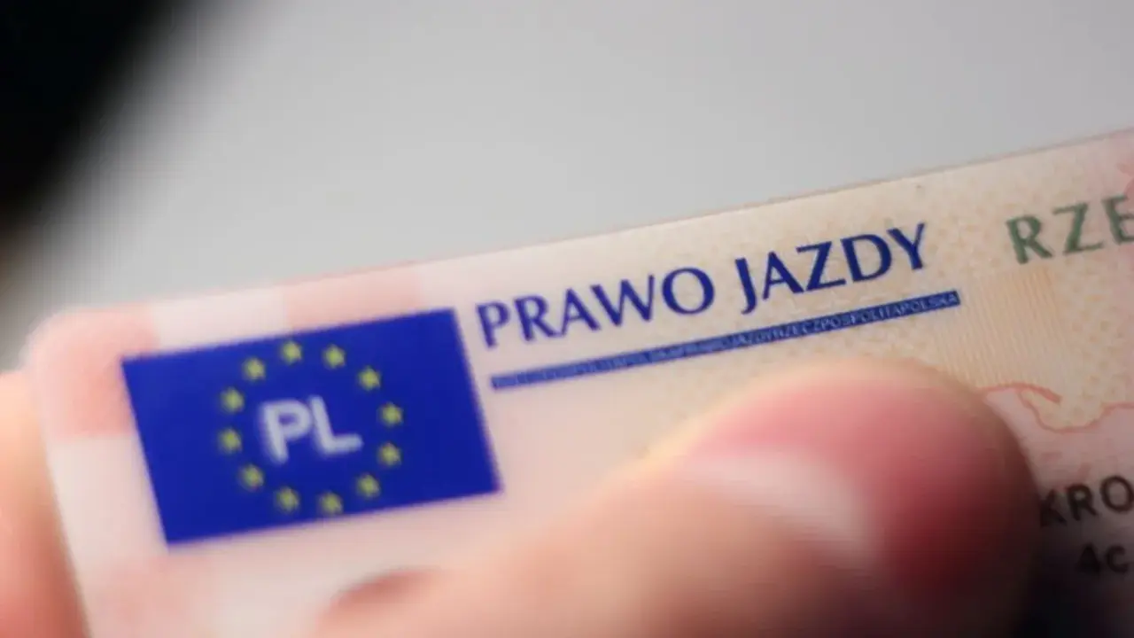 Polish man passed driving license exam 139 times
