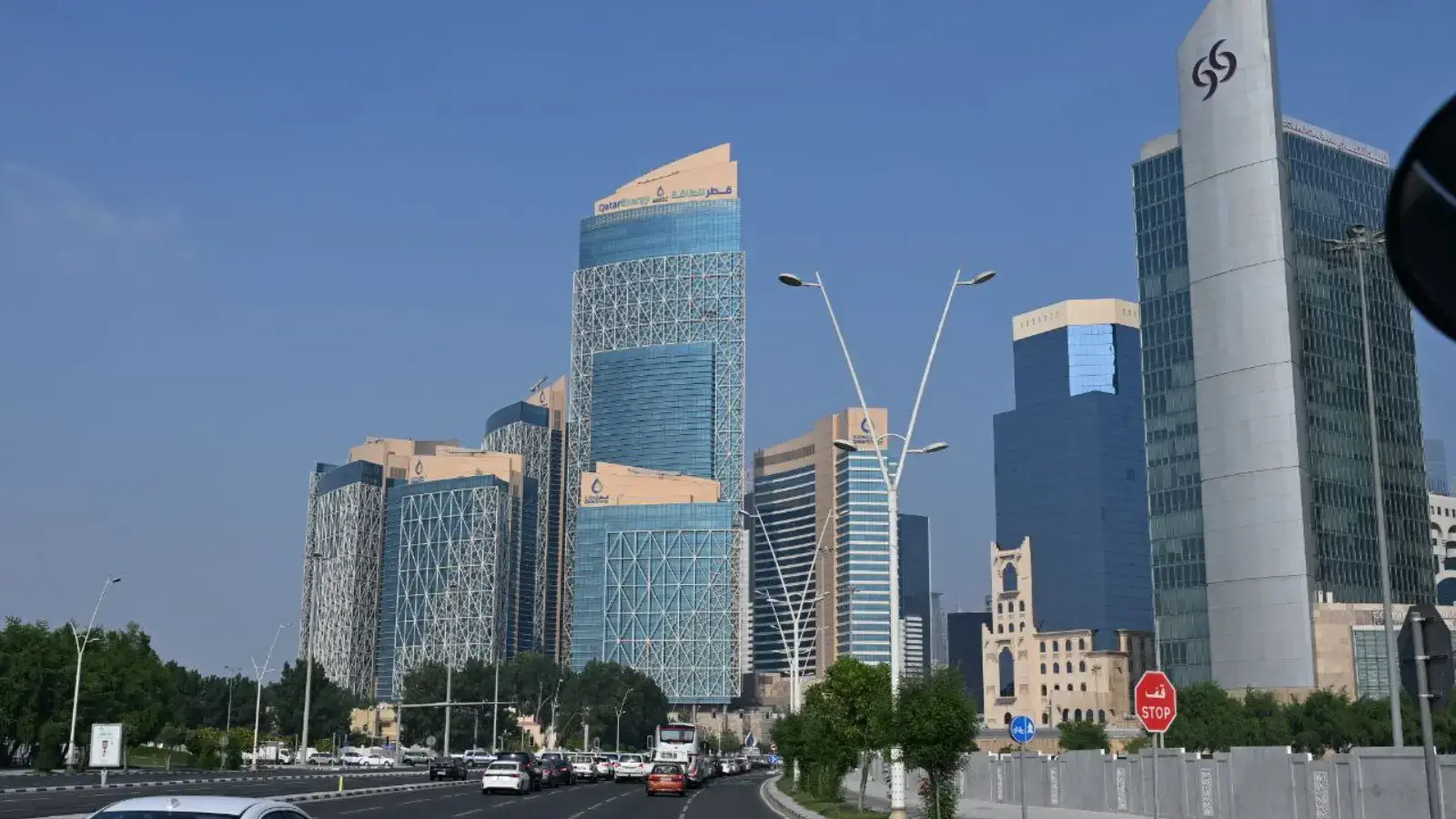 Катарда ирандық тыңшылар ұсталды: Әл-Удайд базасы оққа ұшты