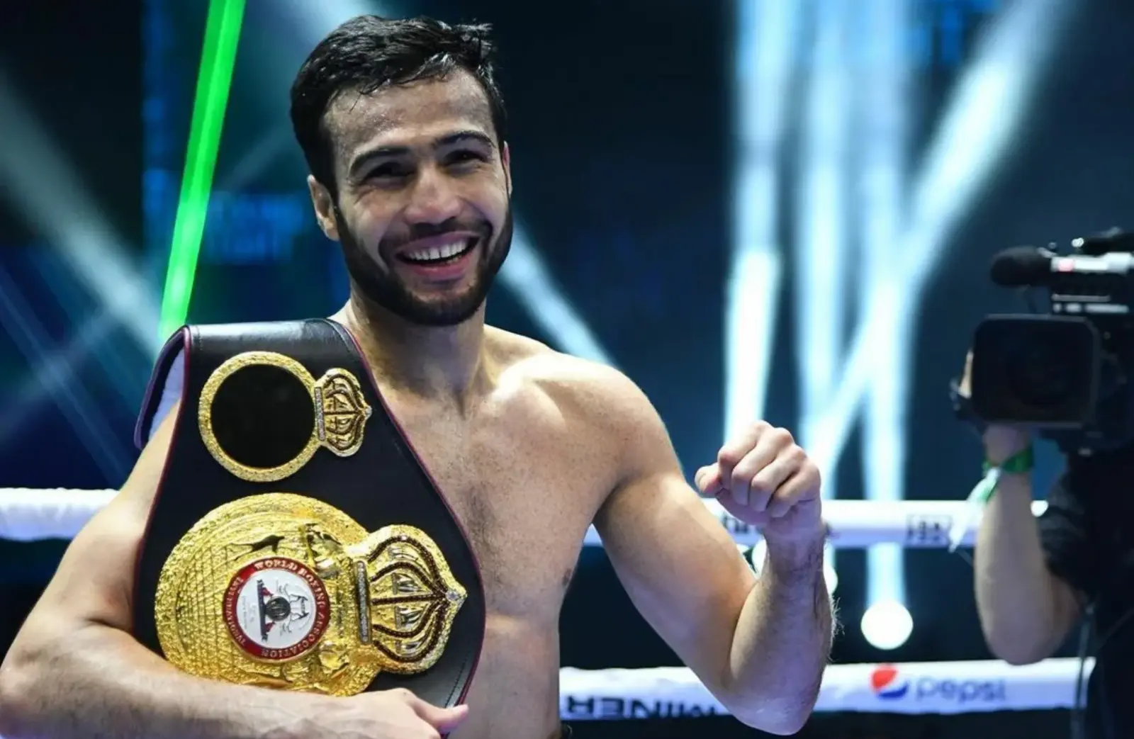 Шаҳрам Ғиёсов Лас-Вегасда чемпионлик камари учун рингга кўтарилади