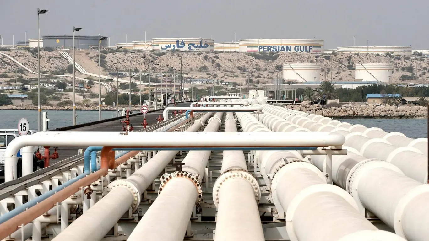 Iranian oil flow hasn't stopped: daily revenue is 140 million