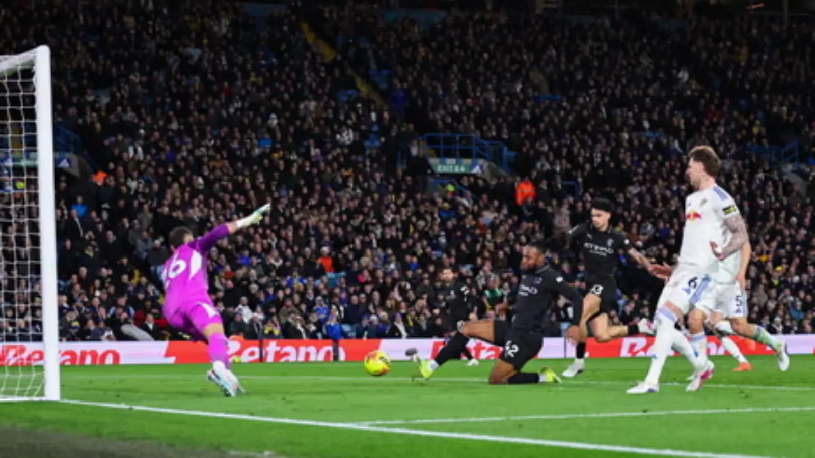 Semeno's goal secured a valuable away win for Manchester City