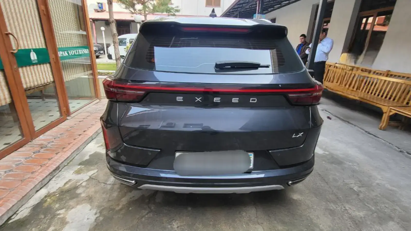 “Exeed LX Premium” avtomashinasi auksion savdoga qo‘yildi