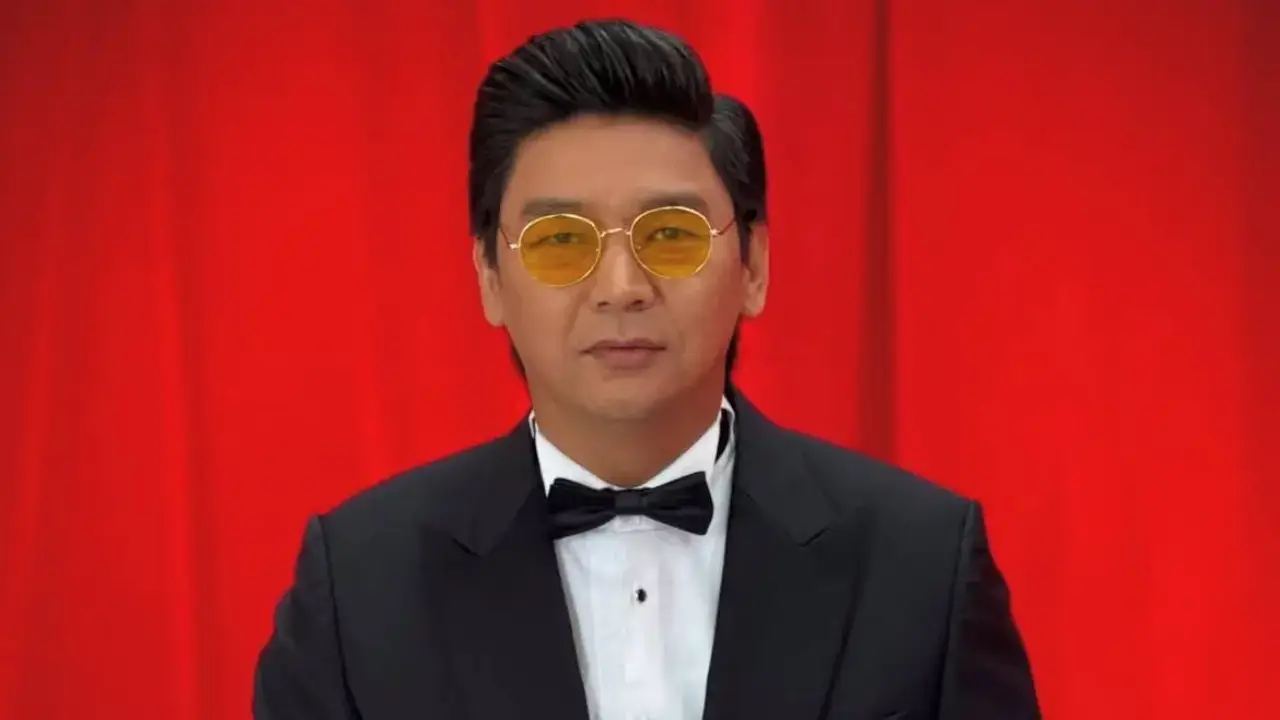 Jenisbek Piyazov yeni şarkısı "Yonimda bo'lgin"i sundu