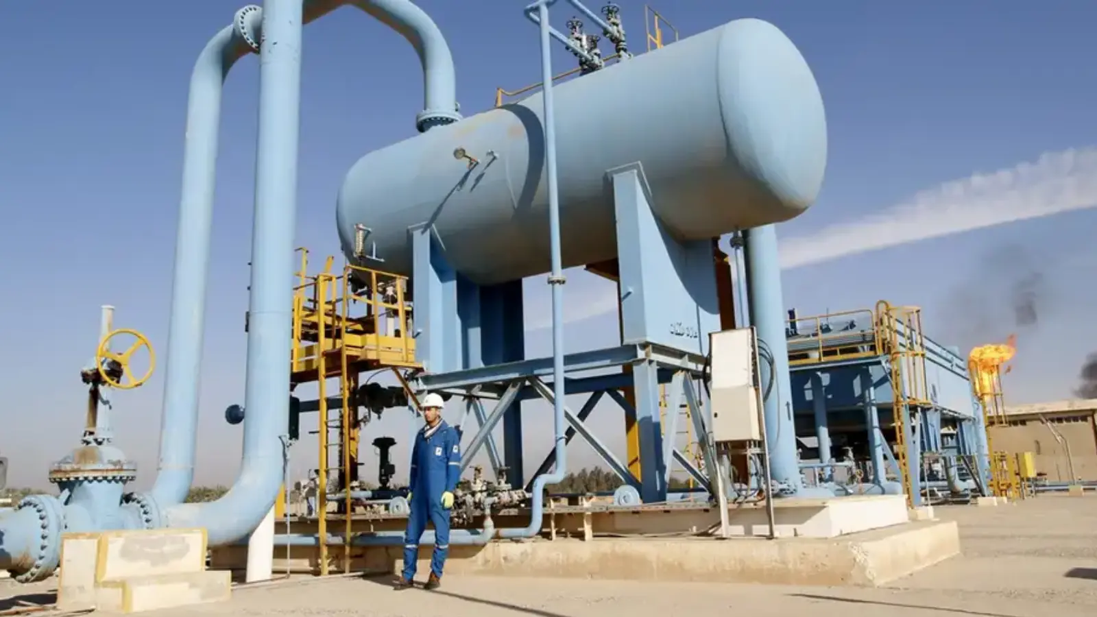 Orta Doğu'daki savaş nedeniyle yakıt fiyatları fırladı