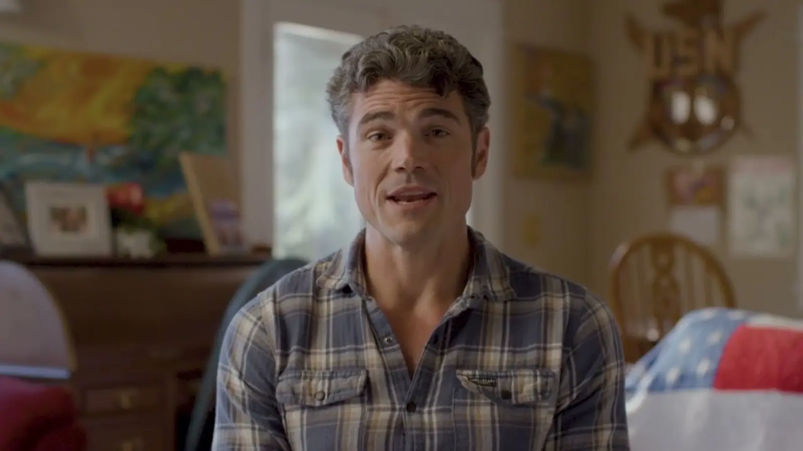 Информация о Джо Кент: политический взгляд спорный, опытный чиновник...