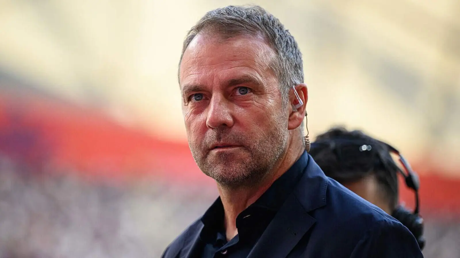 Ханс-Дитер Флик диққатини "Райо Вальекано"га қарши ўйинга қаратди