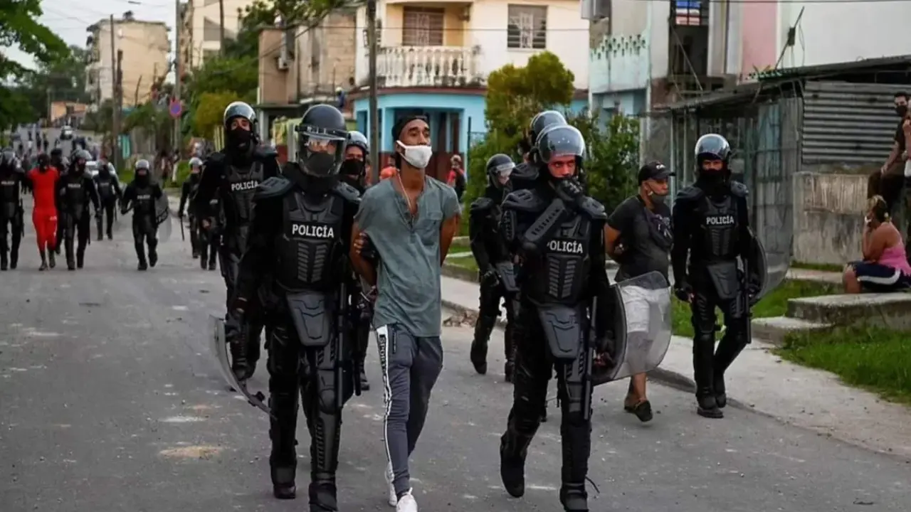 Mass protests erupt in Cuba against government