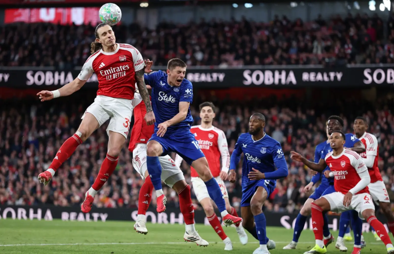"Arsenal" so‘nggi daqiqalarda gol urib "Everton"ni mag‘lub etdi (video)