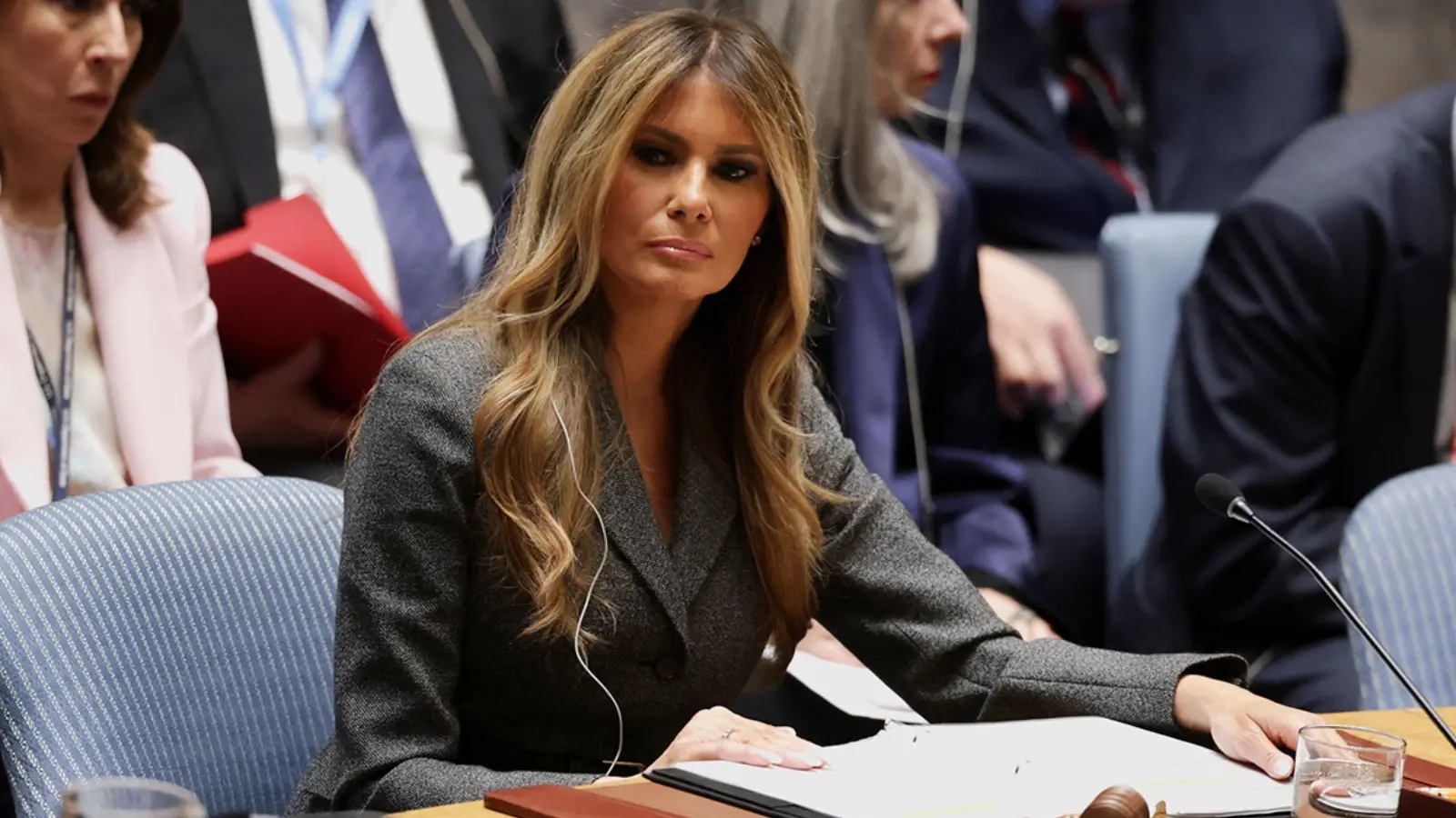 Melania Trump envió una carta especial a Putin a través de Lukashenko...
