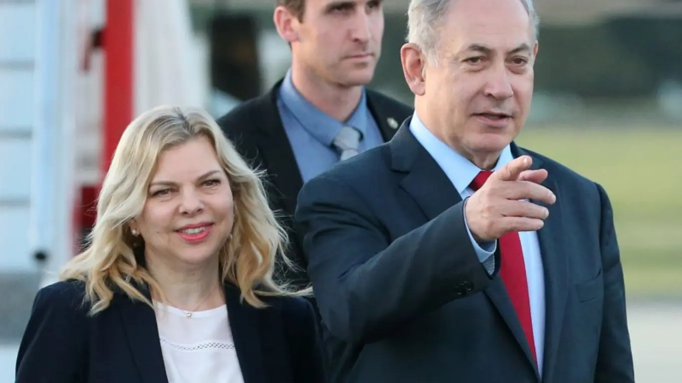 Hackers spread a photo of Sara Netanyahu with Epstein