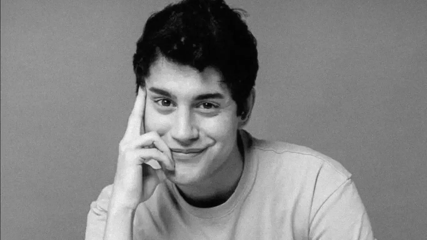 27-year-old Turkish actor Ibrahim Yıldız has passed away