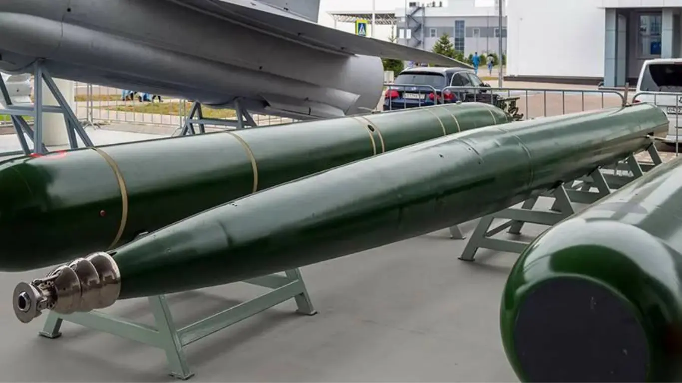 Иран заявил, что может использовать подводные ракеты