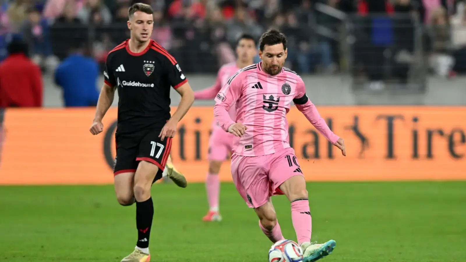 Очередная победа в "Интер Майами." Месси забил свой 899-й гол (видео)