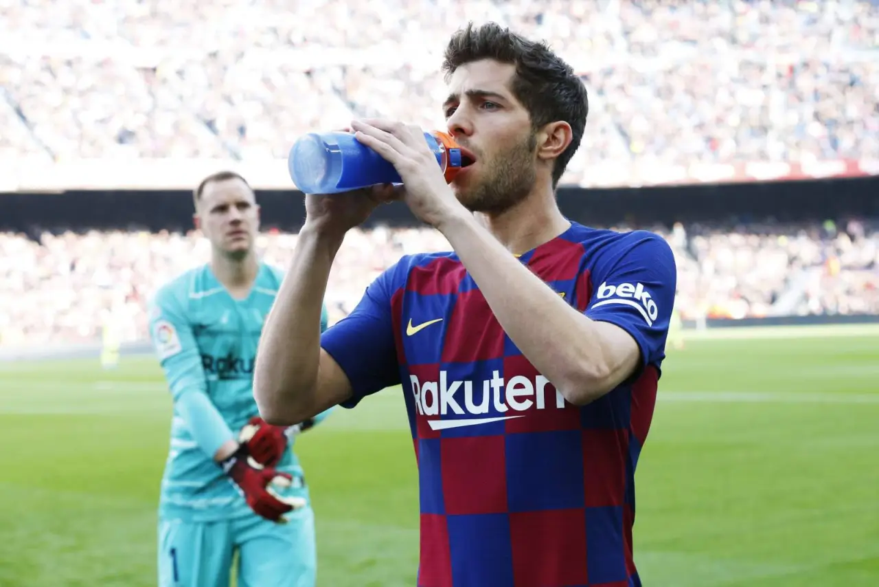 Серхи Роберто «Барселона»ни тарк этиш жуда оғир бўлганини айтди