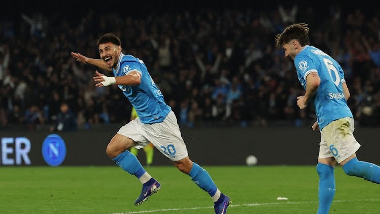 Наполи өз алаңында Ториноны жеңді