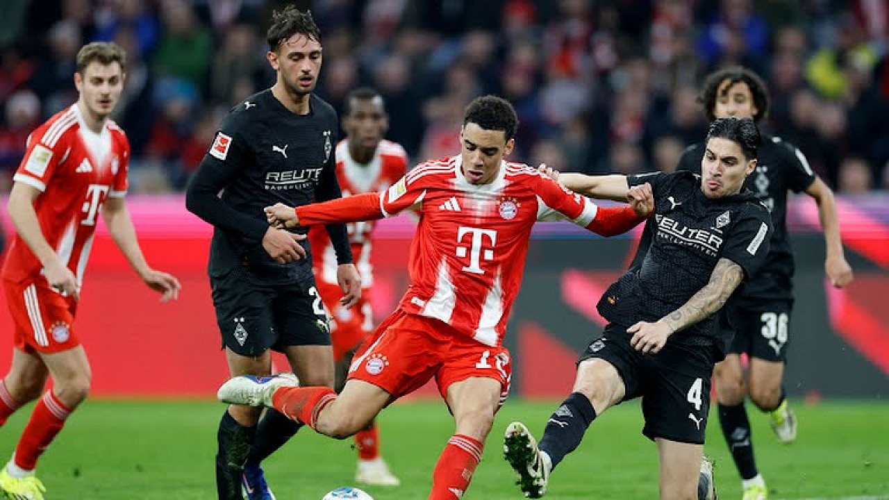 Bayern kendi sahasında Borussia'yı mağlup etti