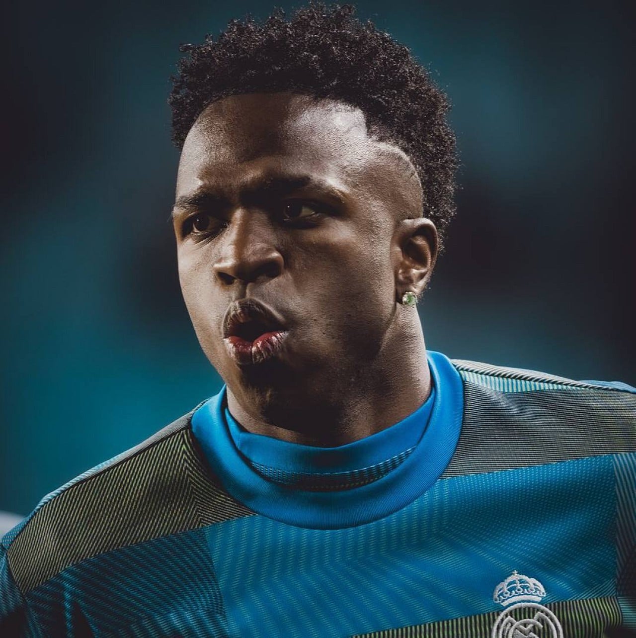 Vinisius Junior muxlislarni Manchester Siti bilan bahsga chorladi