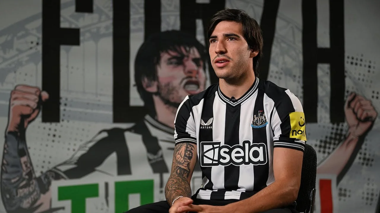 «Бавария» Сандро Тоналиді нысанаға алды