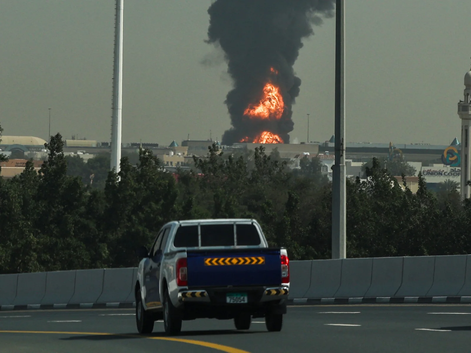 BAAda dron hujumlari fonida Dubay reyslari to'xtatildi