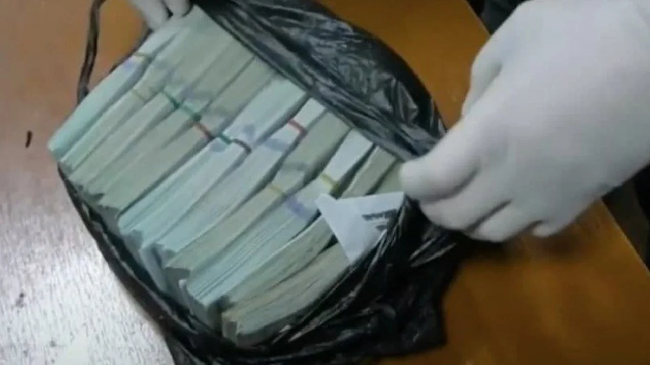 Самарқандда 2 гектар ер учун 490 минг доллар талаб қилинган ҳолат фош этилди