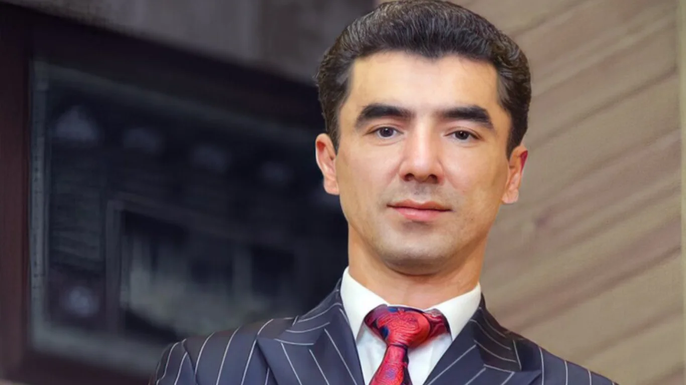 Abdulla Qurbonov hocasıyla bir düğünde yaşadığı ilginç olayı açıkladı