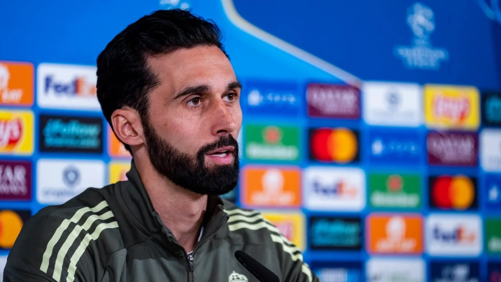 Arbeloa “Real” kelajagi haqida xavotirsiz ekanini aytdi