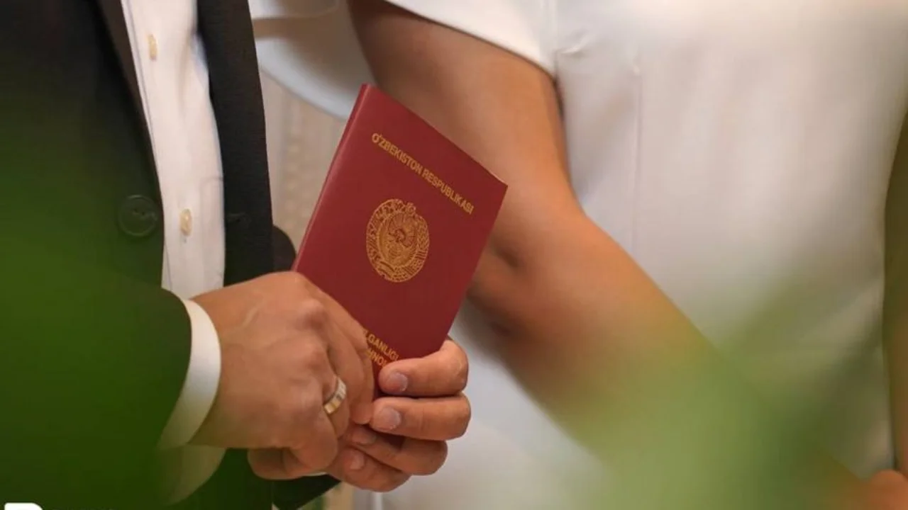 Туғилиш камайди, ажримлар кўпайди: жамиятда қандай ўзгаришлар?