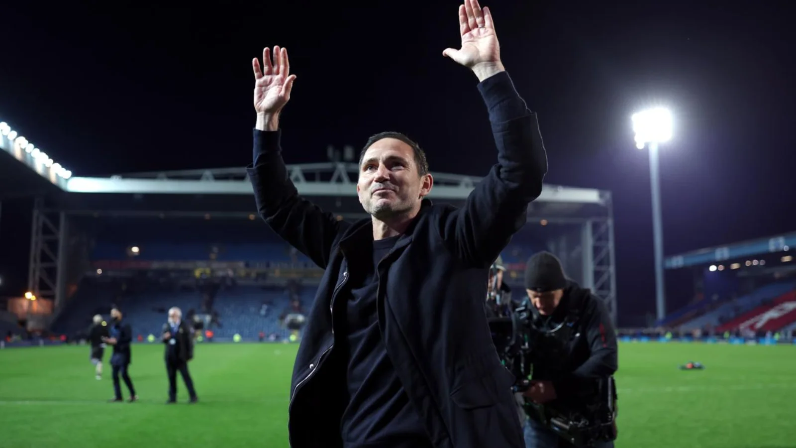 Frenk Lempard “Koventri”ni 25 yildan so‘ng APLga qaytardi